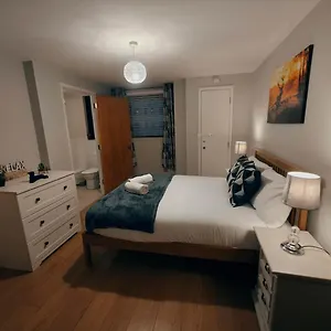 2br Cosy Centre Apartment Belfast